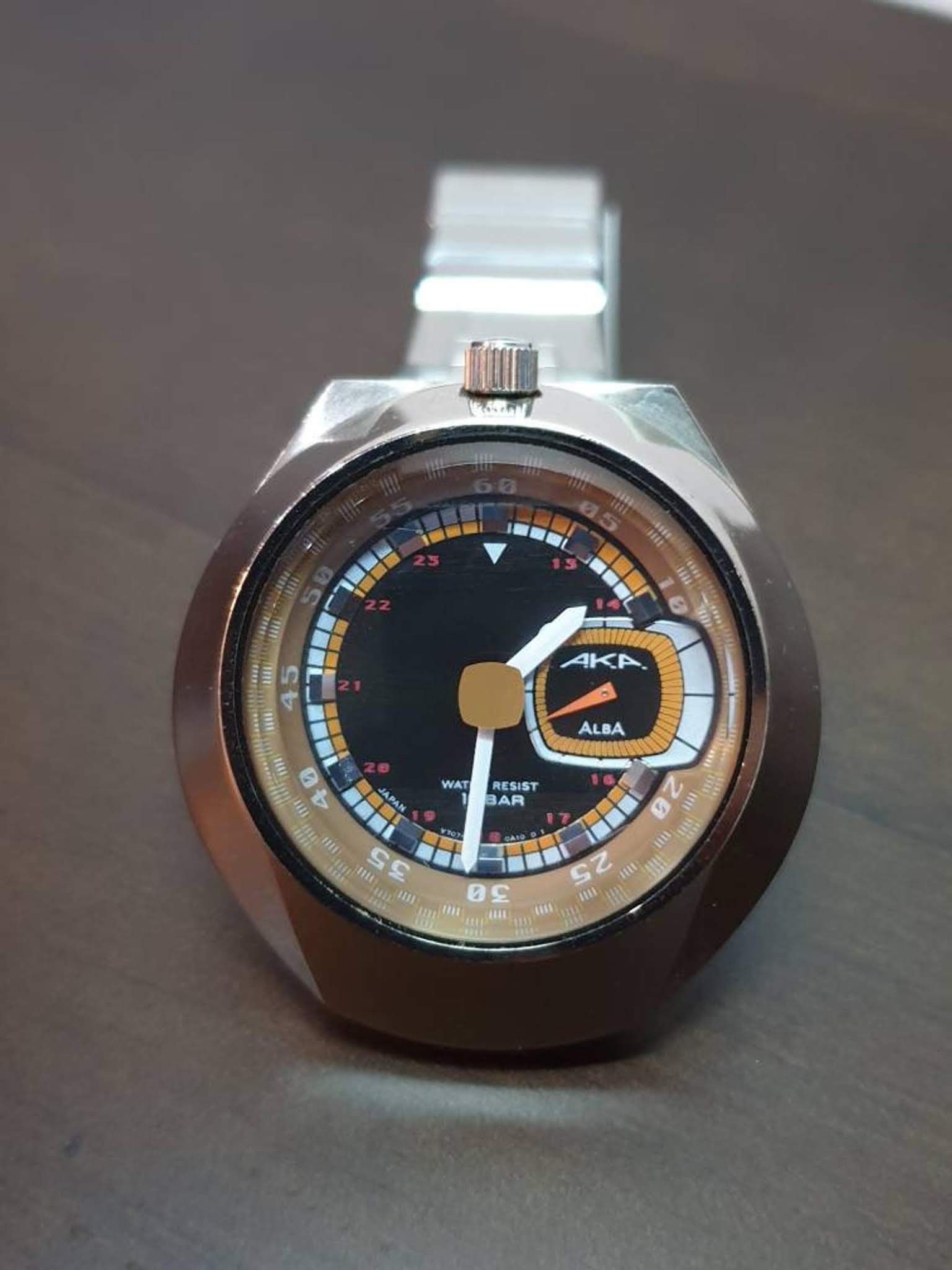 Vintage Alba Bullhead UFO – v707-0a10